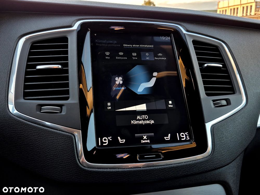 Volvo XC 90 D5 AWD Momentum 7os - 20