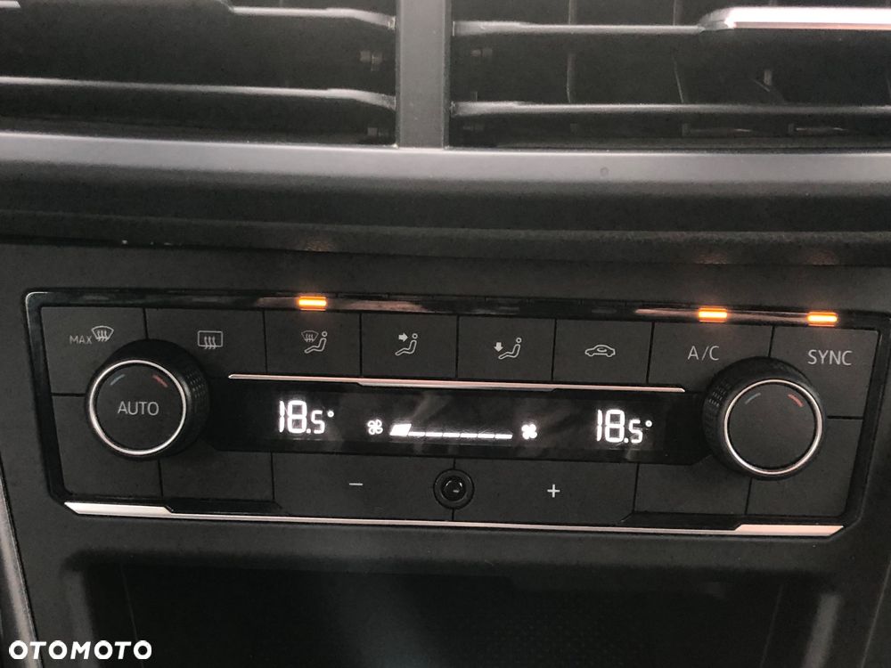 Volkswagen Polo - 27