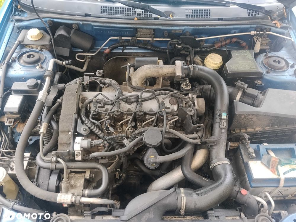 Mitsubishi Carisma - 7