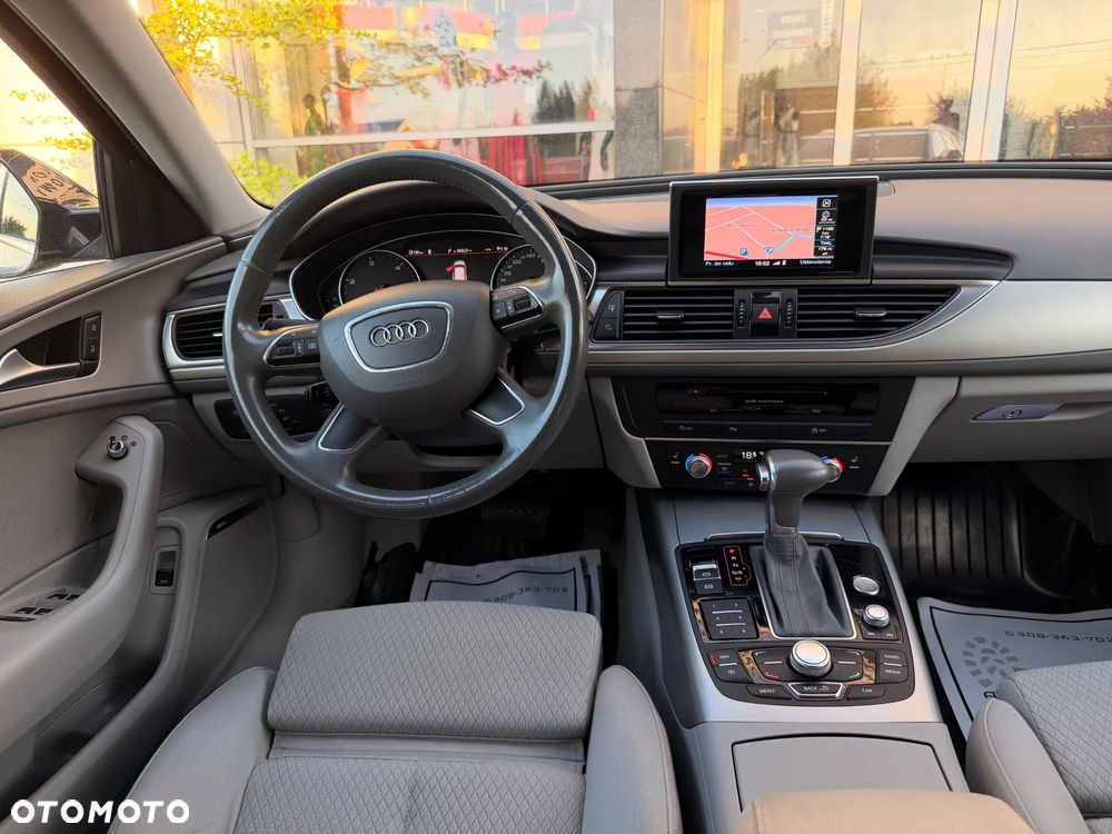Audi A6 Avant - 16
