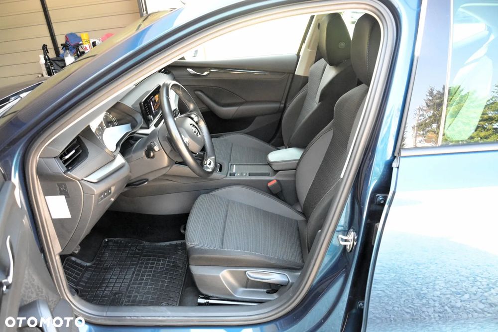 Skoda Octavia 1.0 TSI Ambition - 11