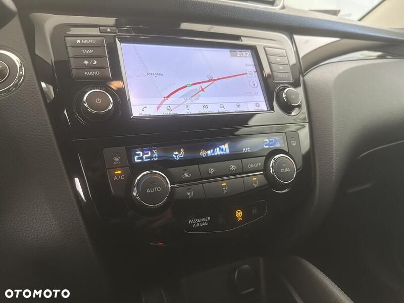 Nissan Qashqai 1.3 DIG-T N-Connecta - 17