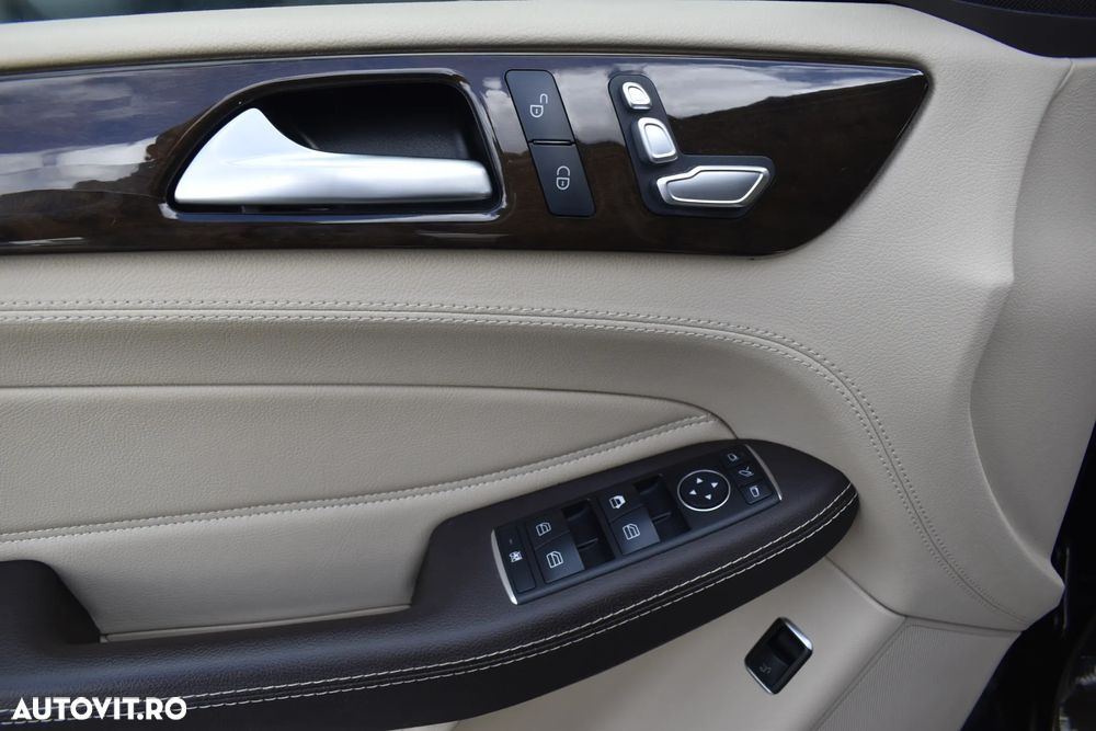 Mercedes-Benz GLE 350 d 4MATIC - 34