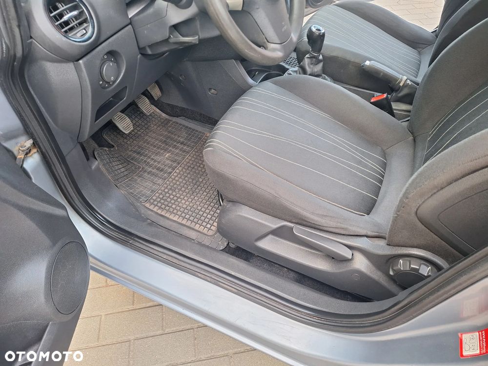Opel Corsa 1.2 16V Cosmo - 20