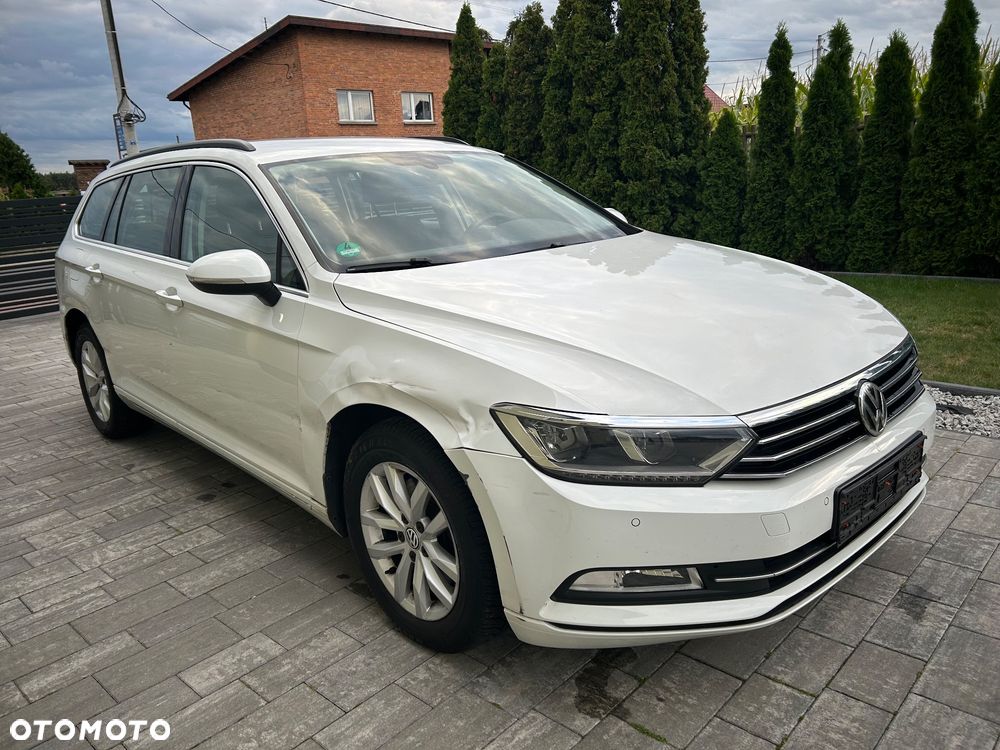 Volkswagen Passat 2.0 TDI (BlueMotion Technology) DSG Highline - 8