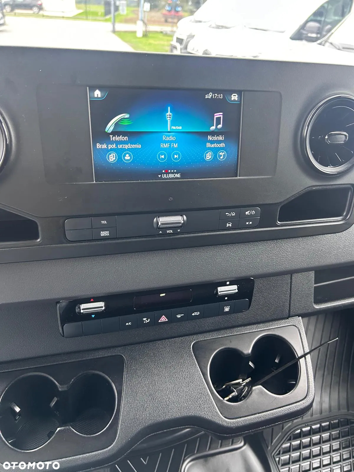 Mercedes-Benz Sprinter - 18