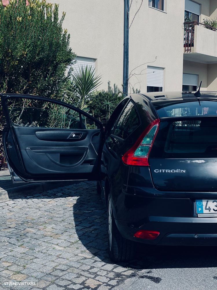 Citroën C4 1.6 HDi 110 VTR Pack - 11