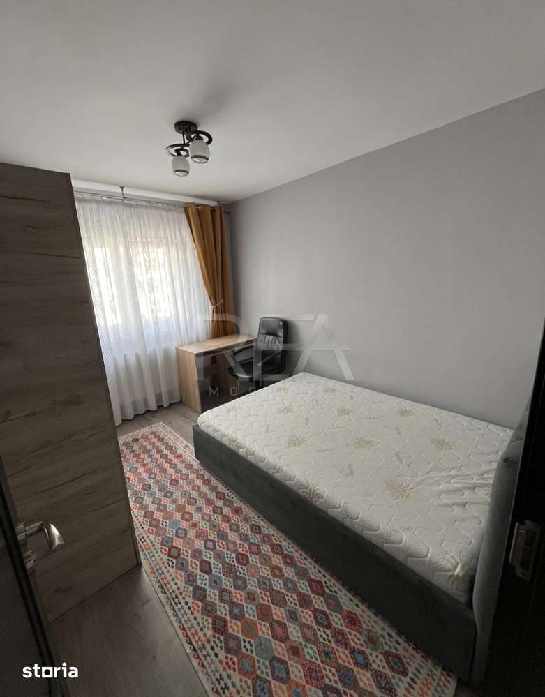3 camere, et 8/10, 70mp, bloc 1979, anvelopat-Gorjului — fotografia 3