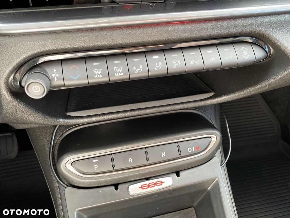 Fiat 600 1.2 Turbo Pop eDCT - 14