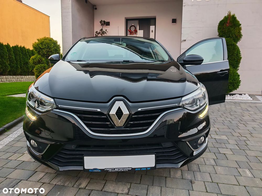 Renault Megane TCe 140 GPF LIMITED - 23