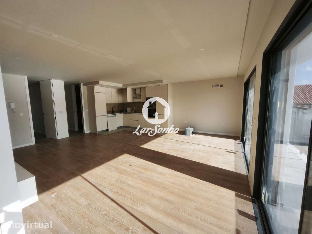 Apartamento T4 Duplex em Barcelos - Grande imagem: 2/29