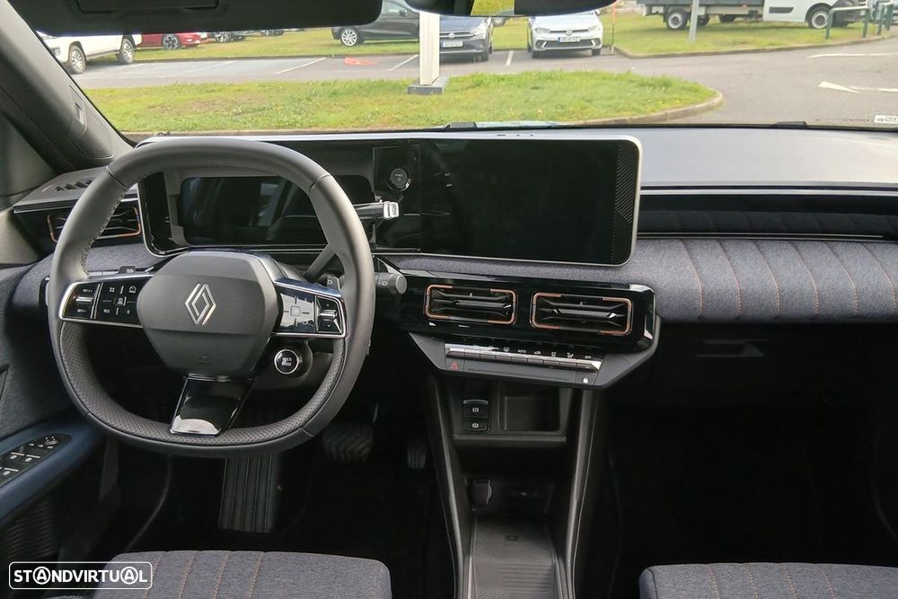 Renault 4 E-Tech 52 kWh Techno Autonomia Conforto - 7