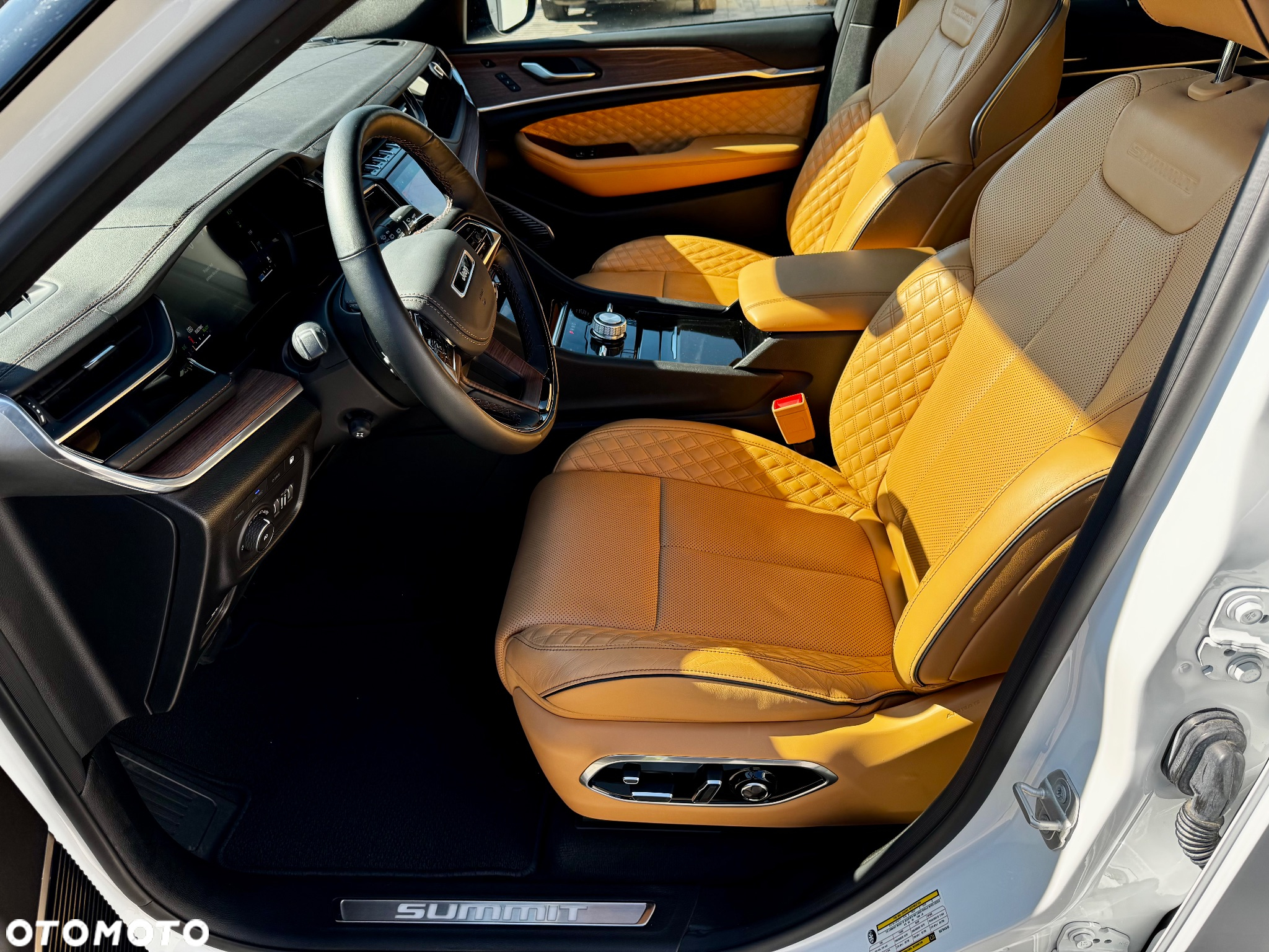 Jeep Grand Cherokee 2.0 4xe Plug-in Hybrid Automatik Summit Reserve - 22