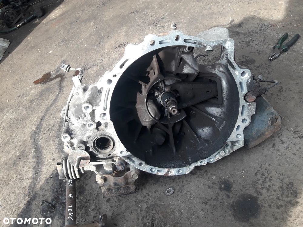 Mazda MX-6 Xedos 6 626 GE Probe 2.0 2.5V6  Skrzynia Biegów manualna - 5