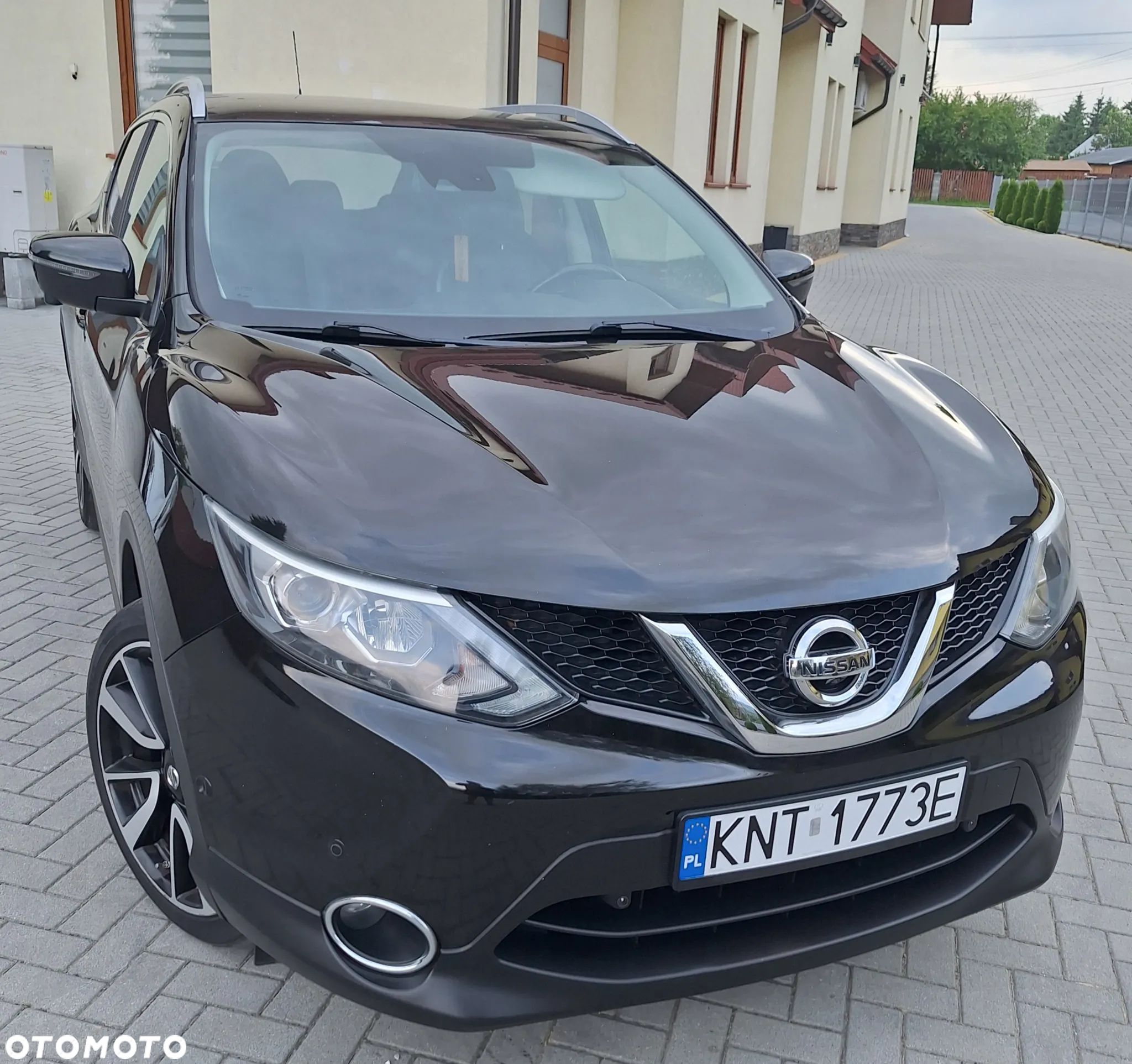 Nissan Qashqai 1.5 dCi Tekna EU6 - 1