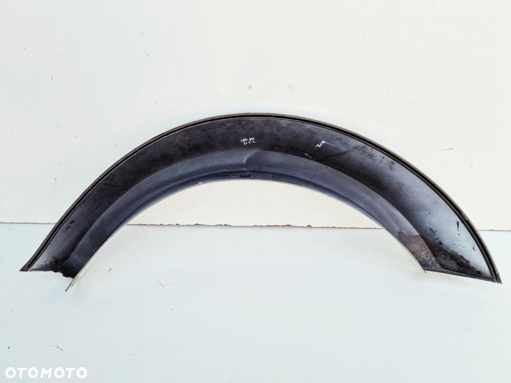 mitsubishi l200 listwa na błotnik lewy tył - 2