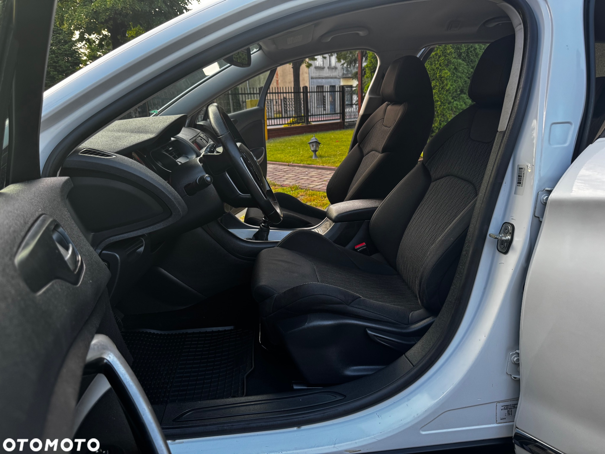 Citroën C5 1.6 THP 16V Exclusive - 6