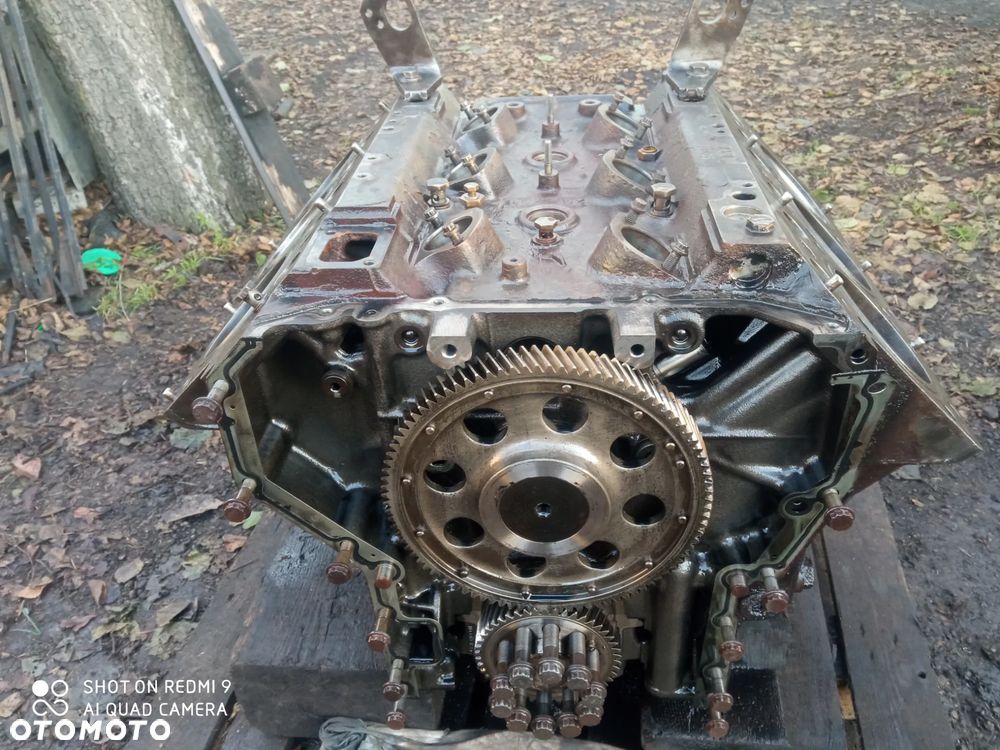 słupek silnika + tłoki + wał + rozrząd MERCEDES ACTROS MP3, 440 km - 32 kw, OM541 EURO5