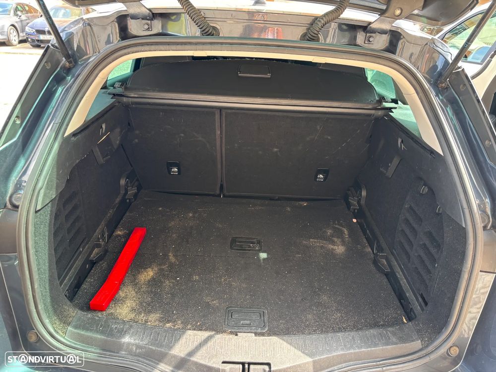 Renault Mégane Sport Tourer 1.5 Blue dCi Limited - 9