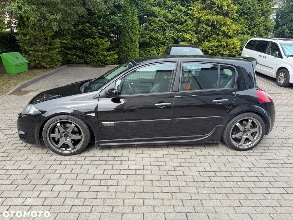 Renault Megane 2.0 Sport - 5
