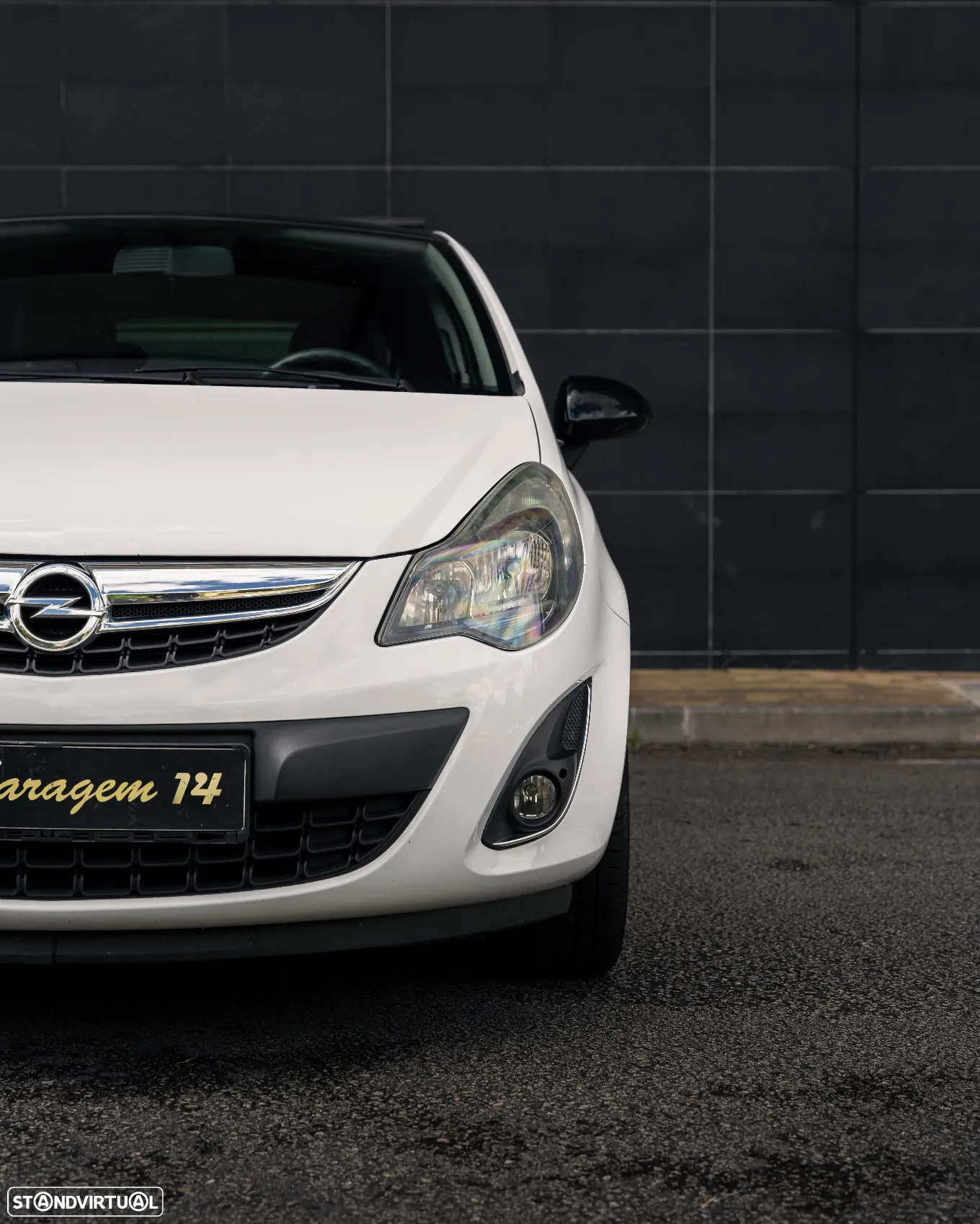 Opel Corsa 1.4 Black Edition - 36