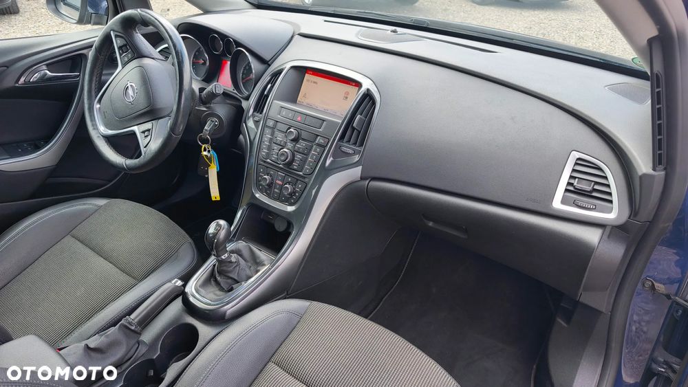 Opel Astra 1.6 Design Edition - 16