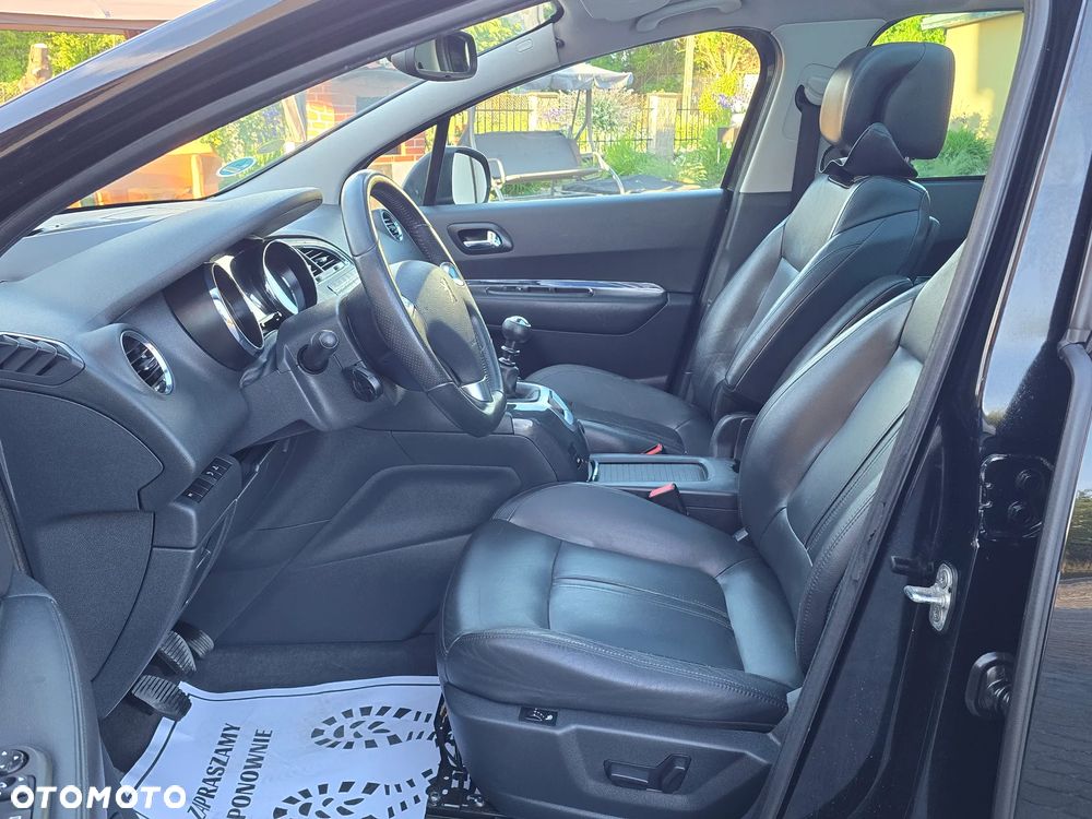 Peugeot 5008 HDI 150 Allure - 27