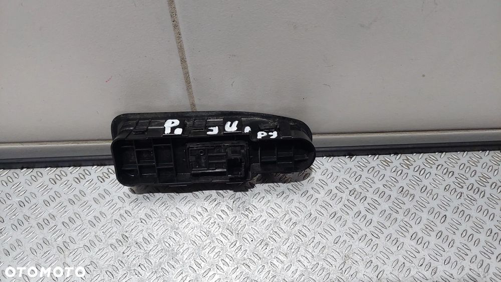 PANEL PRZEŁĄCZNIK SZYB PRAWY PRZÓD PASAŻERA CITROEN JUMPY R2007 2,0HDI - 2