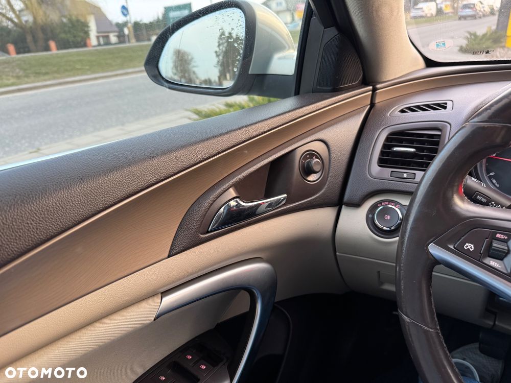 Opel Insignia 2.0 CDTI Cosmo - 26