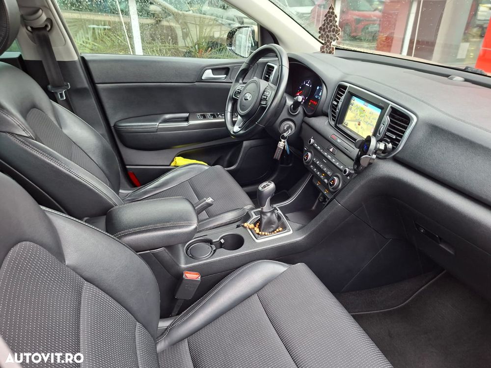 Kia Sportage 1.7 DSL MT 4x2 STYLE - 11