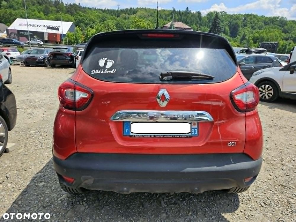Renault Captur dCi 90 EDC Helly Hansen - 12