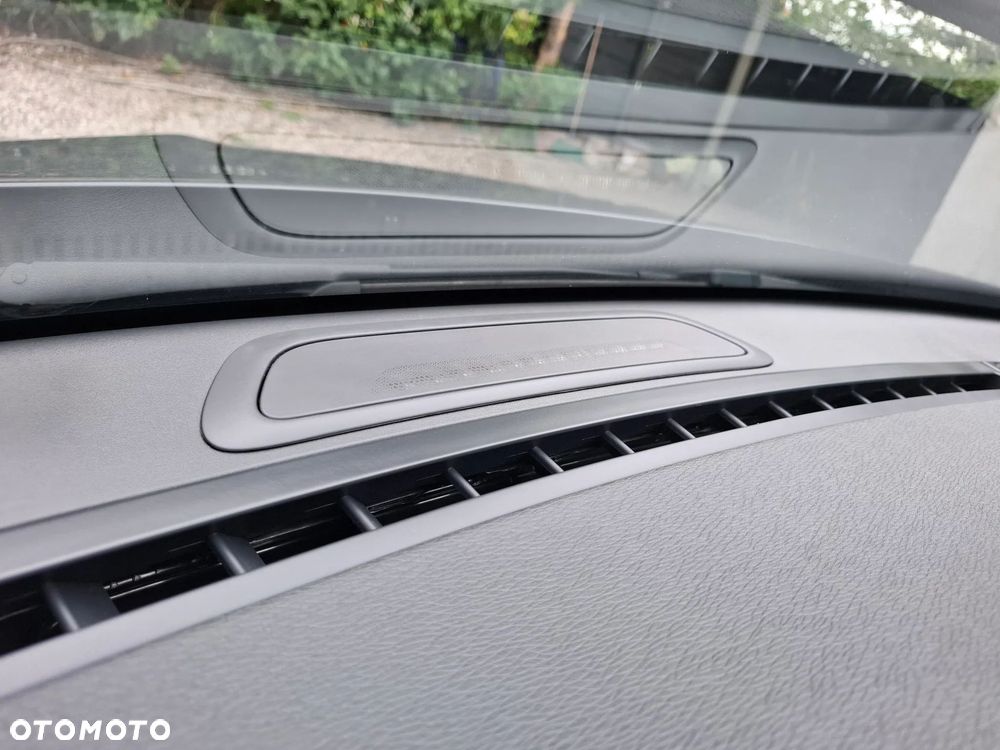 Volvo V60 D4 Geartronic RDesign - 14