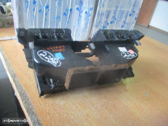 Grelha Friso Gre2252 RENAULT LAGUNA 3 2008 2.0DCI 130CV 5P  CINZA Central Grelha Ventilação - 2