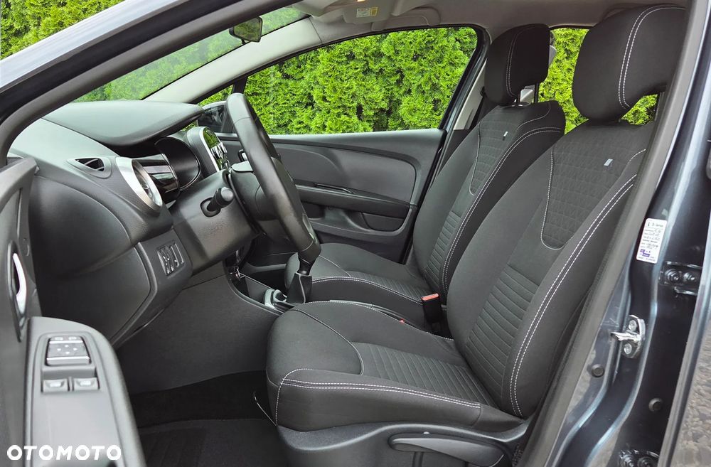 Renault Clio 1.2 16V 75 Limited - 15