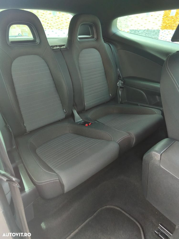 Volkswagen Scirocco 2.0 TSI - 8