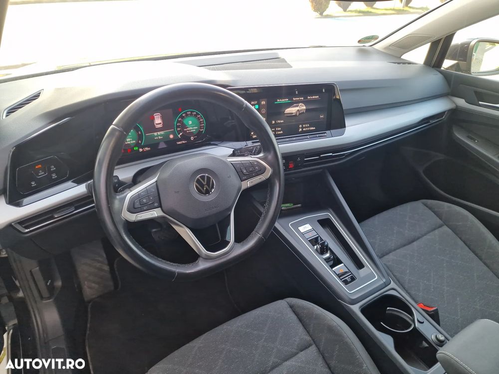 Volkswagen Golf - 12