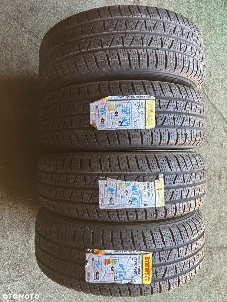 4x 225/65R16 C 112/110R PIRELLI CARRIER WINTER opona zimowa M+S 3PMSF - 1