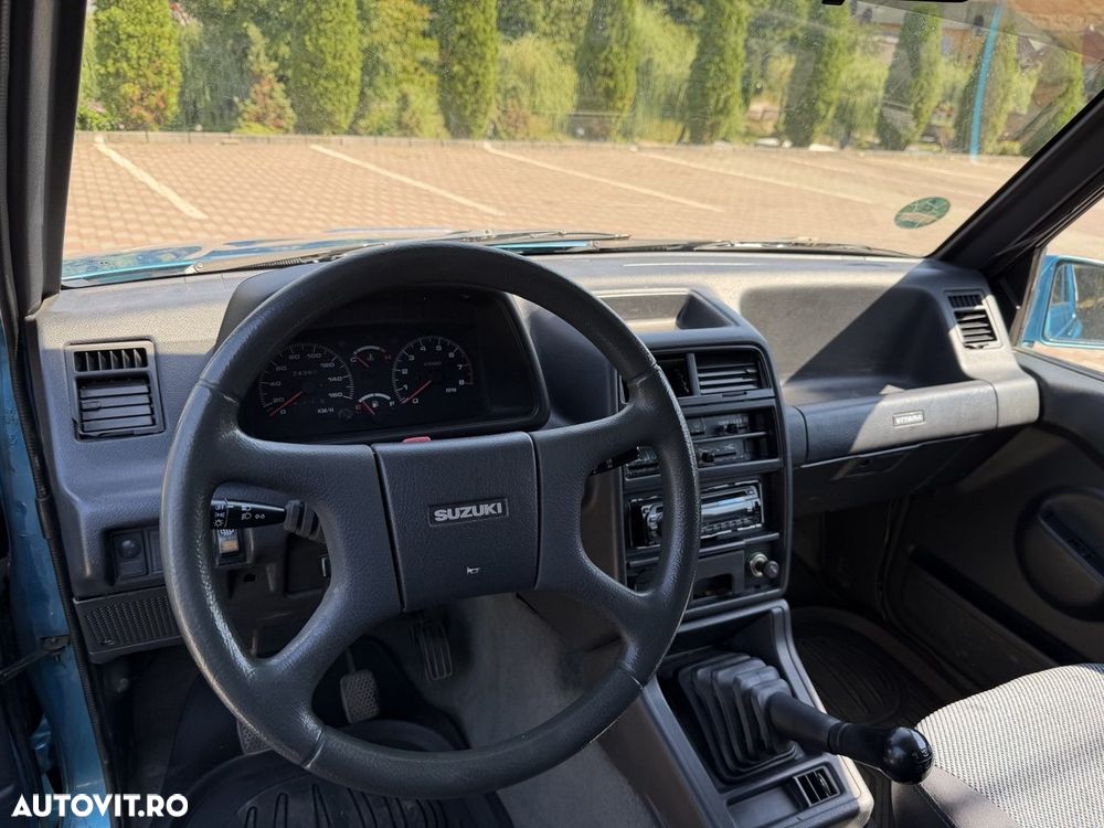 Suzuki Vitara - 10