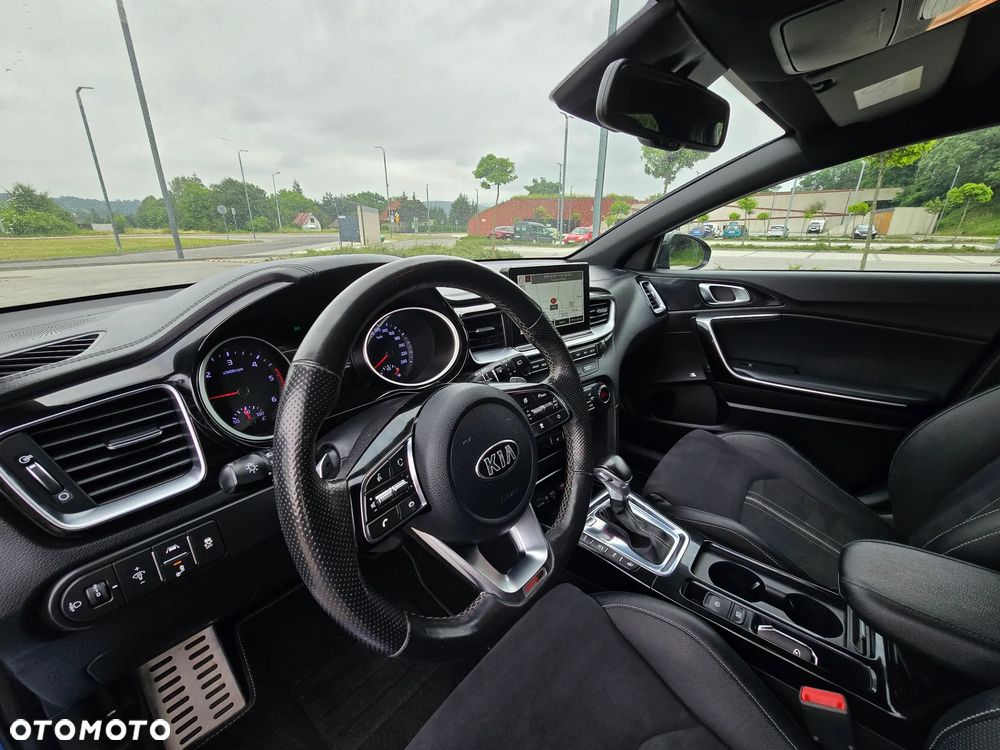 Kia ProCeed 1.6 CRDi GT Line DCT - 14