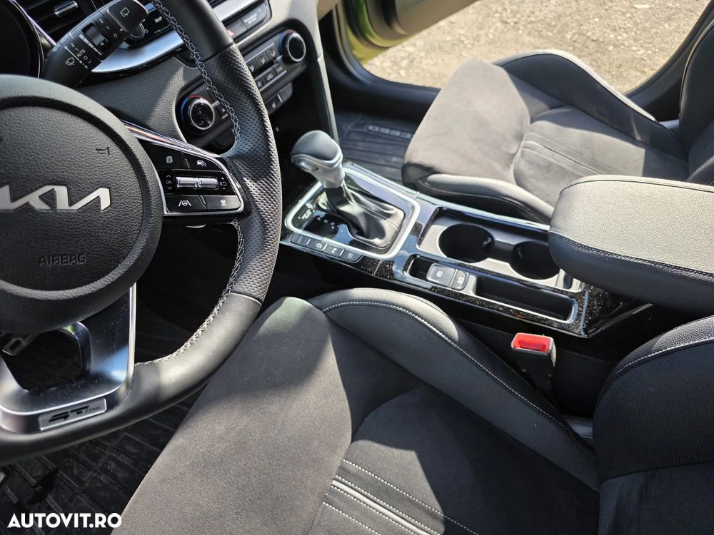 Kia XCeed 1.6 T-GDI 7DCT GT Line+ - 17