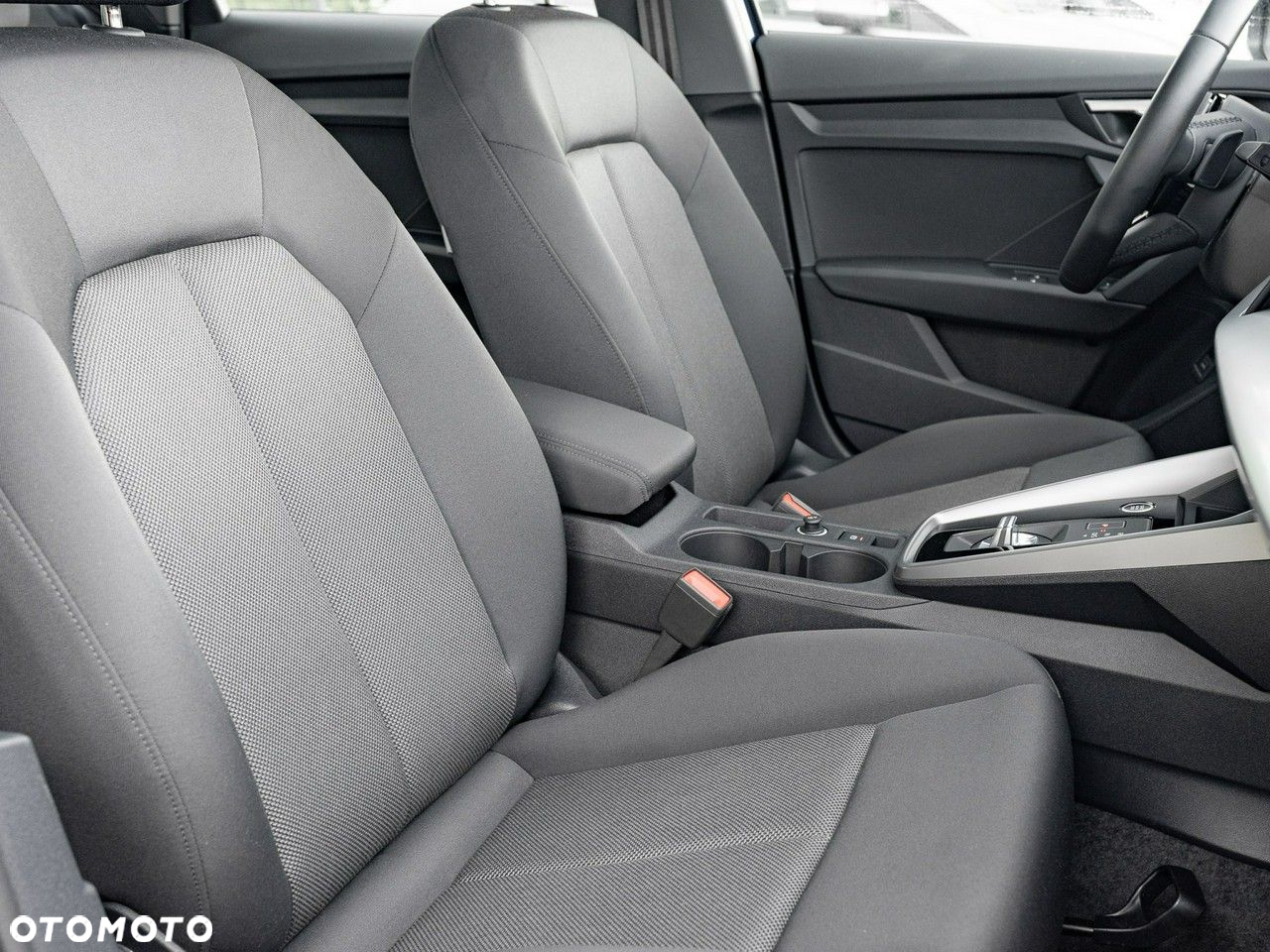 Audi A3 30 TDI S tronic - 32