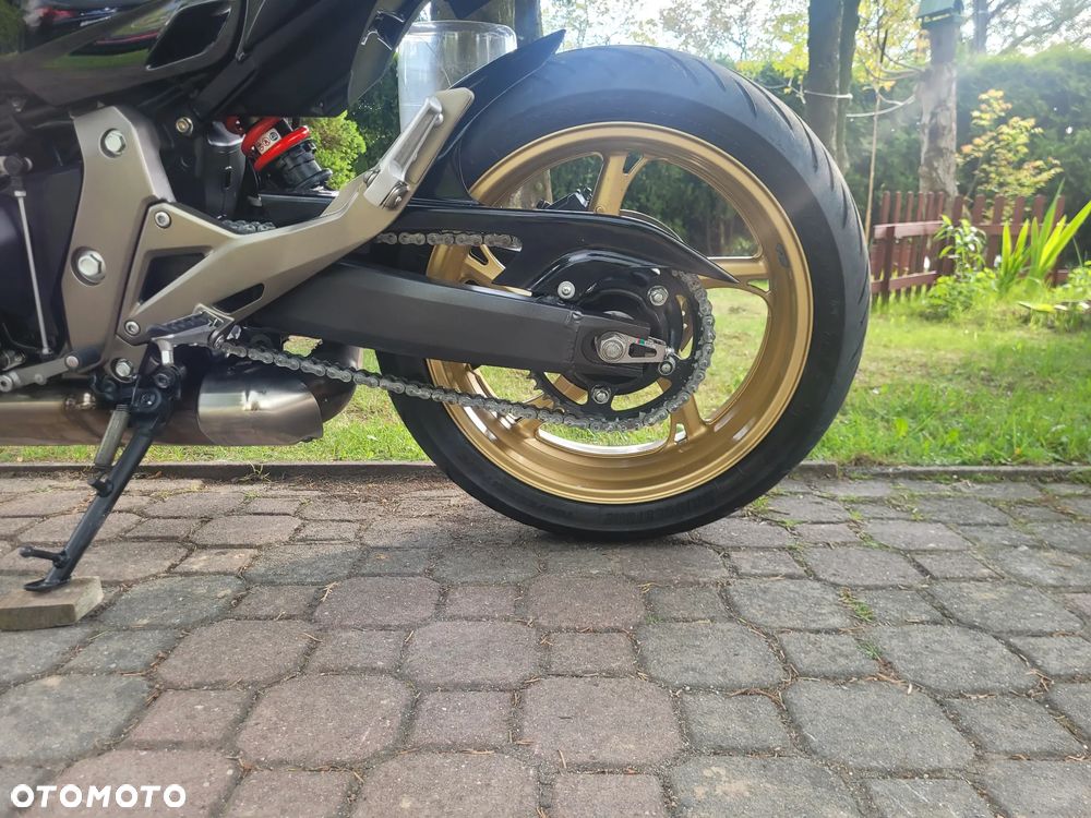 Honda Hornet - 28