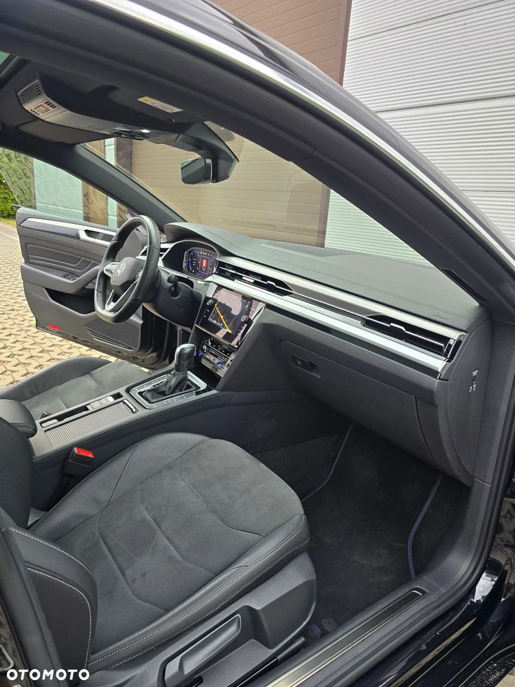 Volkswagen Arteon 2.0 TDI SCR DSG R-Line - 28