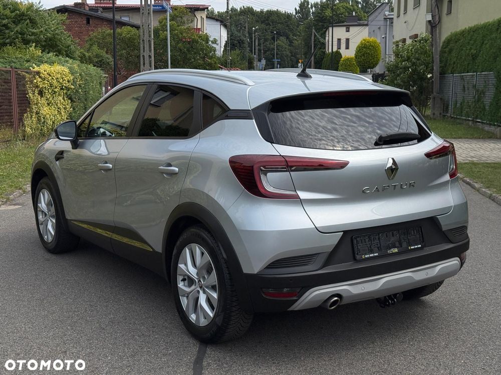 Renault Captur TCe Mild Hybrid 140 EDC GPF TECHNO - 8
