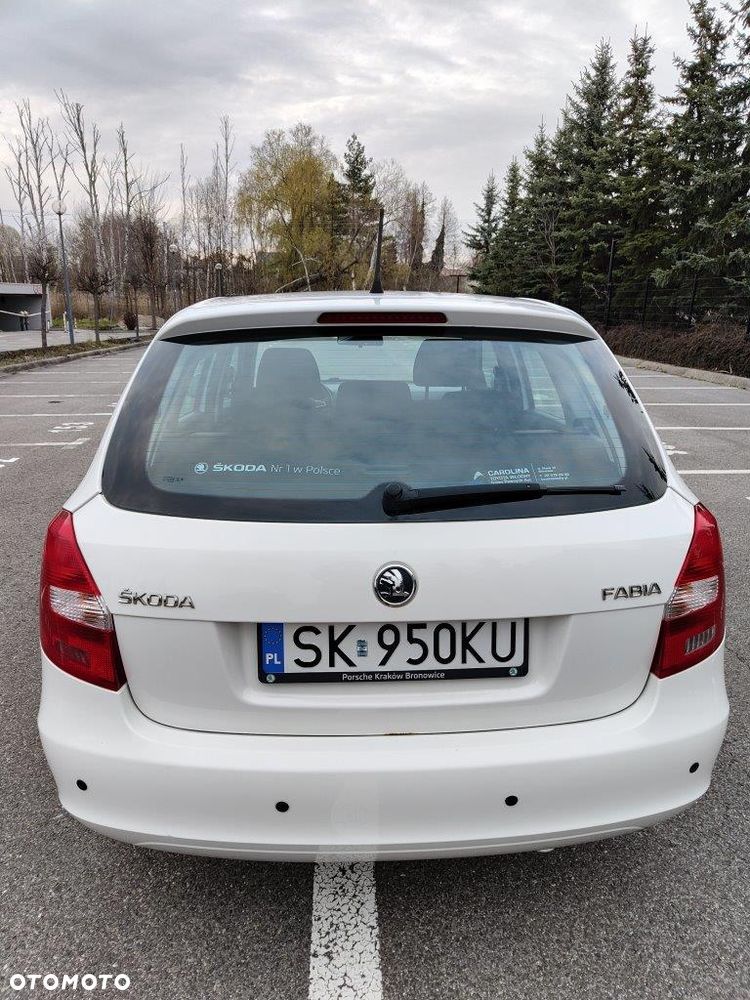 Skoda Fabia 1.6 TDI DPF Ambition - 8