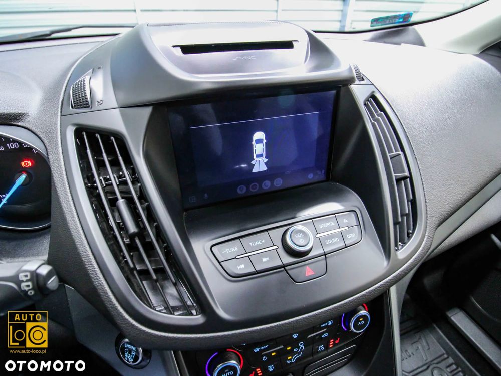 Ford Kuga 1.5 EcoBoost 2x4 Titanium - 20