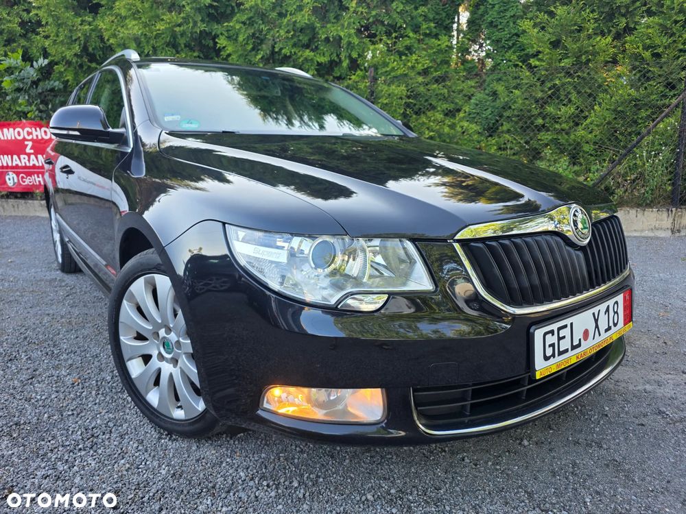 Skoda Superb 2.0 TDI Exclusive - 2