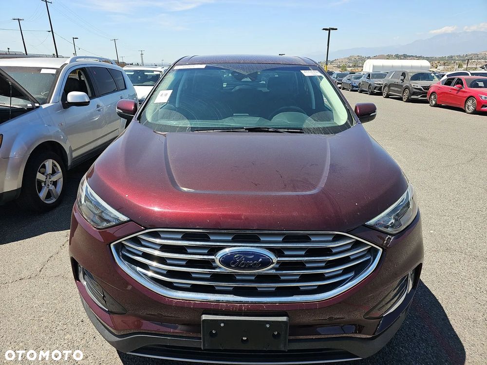Ford Edge - 2
