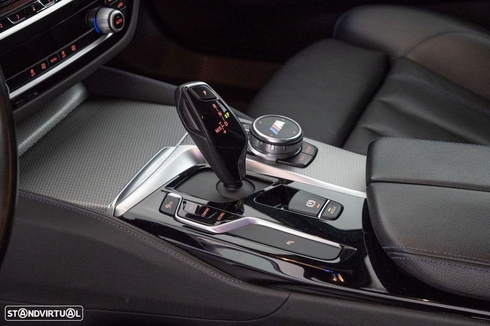 BMW 520 d Pack M Auto - 22