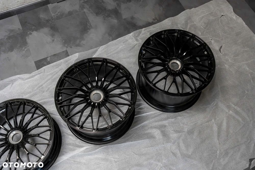 ORYGINALNY KOMPLET KUTYCH FELG OEM DO LAMBORGHINI AVENTADOR S 2x20" 2x21" - 4